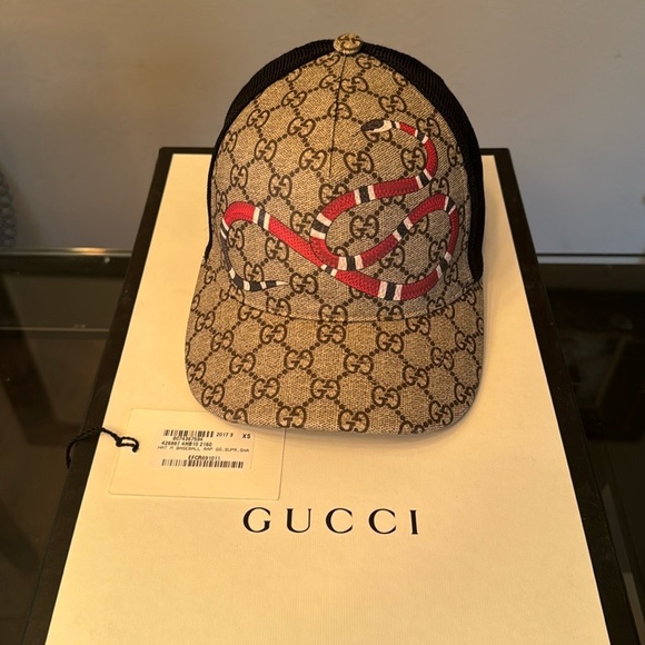 Gucci Supreme Snake Hat. Likely to selll fast! - Picture 1 of 4